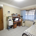 Bedroom_2.JPG